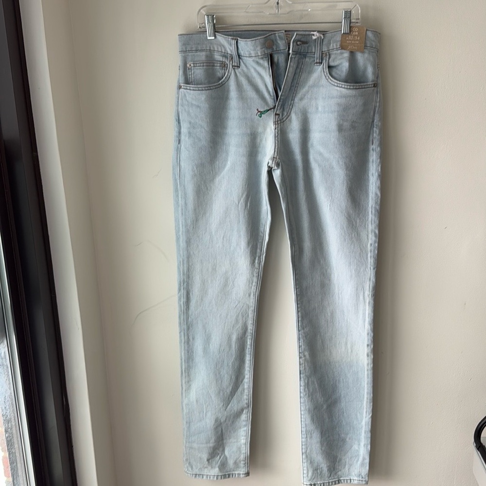 J. Crew 484 Slim-fit eco stretch jean in sunfaded sky wash size 32/34